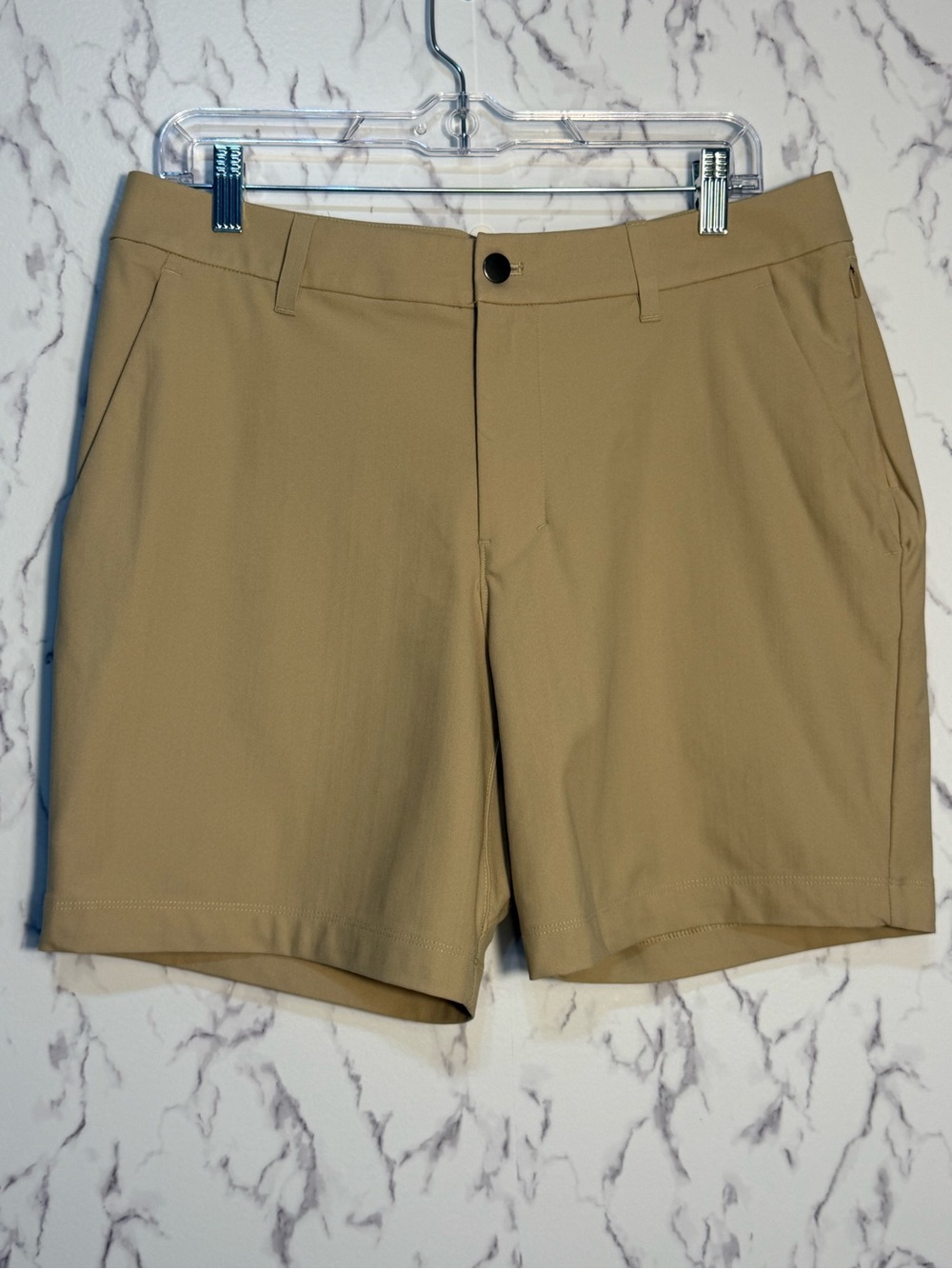 Lululemon ABC Classic-Fit 7” Warpstreme Shorts Men’s Size 32 Khaki